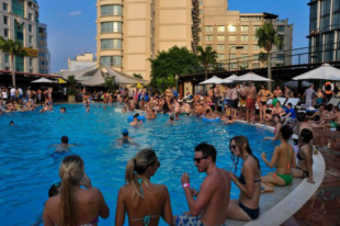 saigon-soul-pool-party